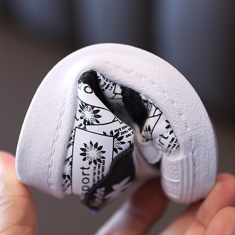 Giày Thể Thao Cao Cấp Sport Kẻ Sọc Da Mềm Cho Bé Trai Bé Gái 2-5 Tuổi M035