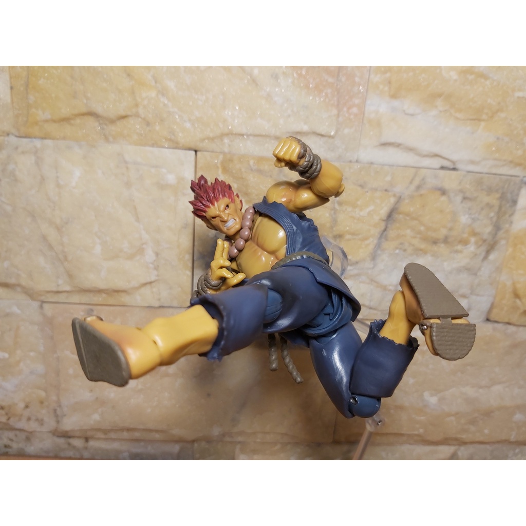 Nhân Vật AKUMA trong Street Fighter FIGMA action Figure 1:12 16cm