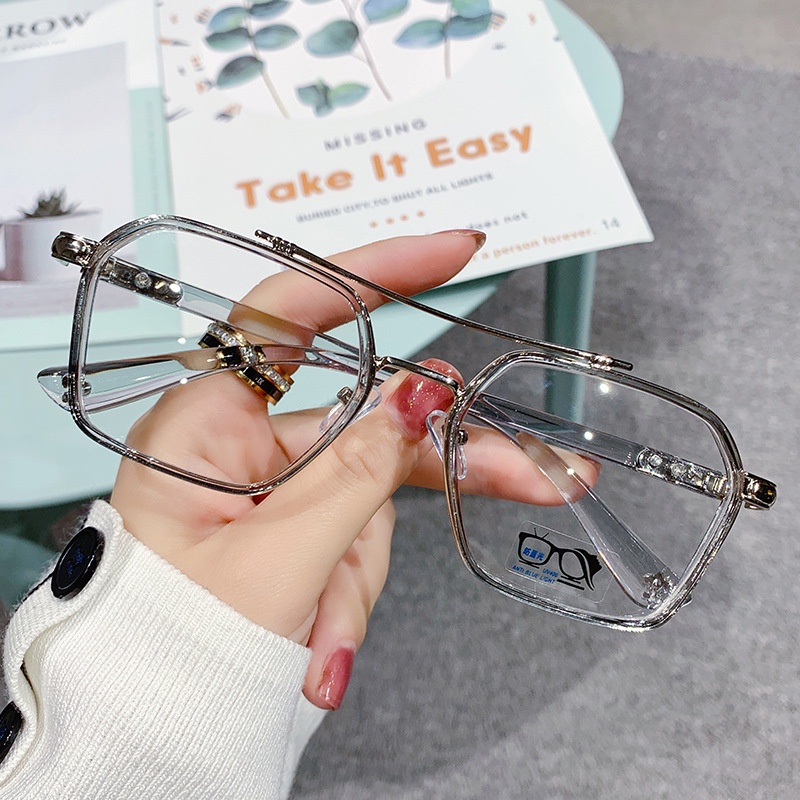 Mắt kính gọng lớn chống ánh sáng xanh thời trang cho nam