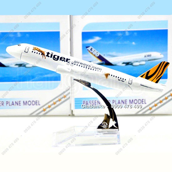 MÔ HÌNH SẮT MÁY BAY 16CM KÈM ĐẾ MICA - TIGER AIR - SINGAPORE - 8992