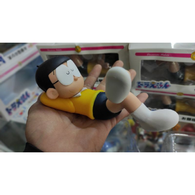 Mô hình Nobita nằm ngủ loại giá rẻ