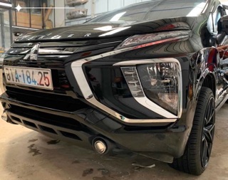 Ốp viền đèn cản trước Xpander