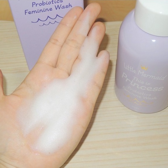 Dung dịch vệ sinh phụ nữ Beauty Recipe Little Mermaid Probiotics Feminine Wash 300ml