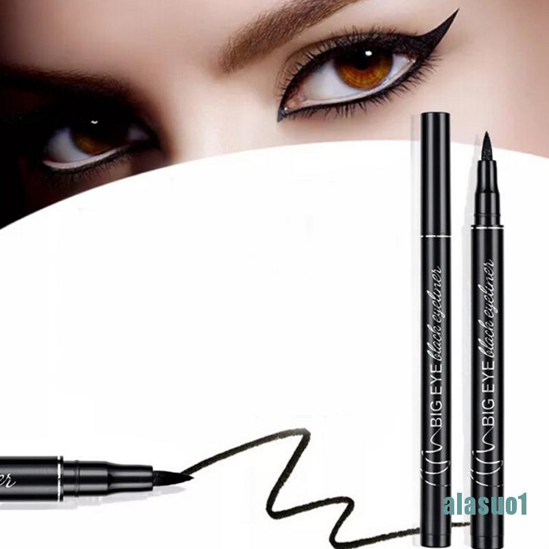 Bút Kẻ Mắt Dạng Lỏng Màu Đen Lâu Trôi