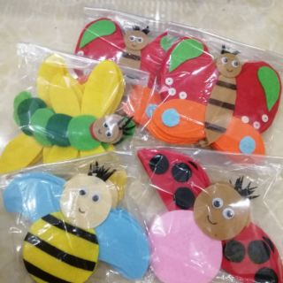 con trùng trang trí dán tường