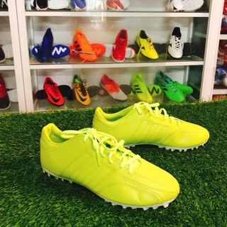 Giày đá bóng Đế Tuyết Sport