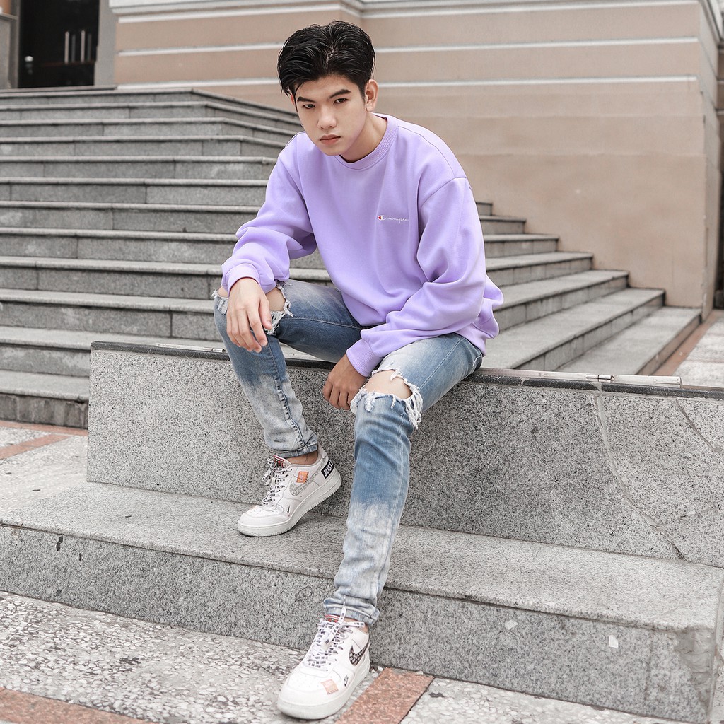 Áo Tay Dài Sweater Champion Chữ Thêu Sắc Nét Có Chất Liệu NỈ Bông Cotton Màu Tím