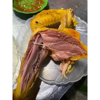 Gà Ủ Muối Nguyên Con         N93