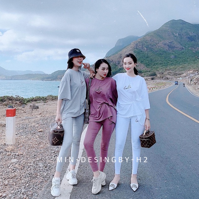 SÉT BỘ THỂ THAO CHỮ THÊU CHẤT ĐẸP MS21008