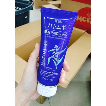 Sữa Rửa Mặt HATOMUGI Ý Dĩ Ngừa Mụn, Kiềm Dầu, Trắng Da Dành Cho Da Dầu Màu Xanh Dương Nhật Bản 130g