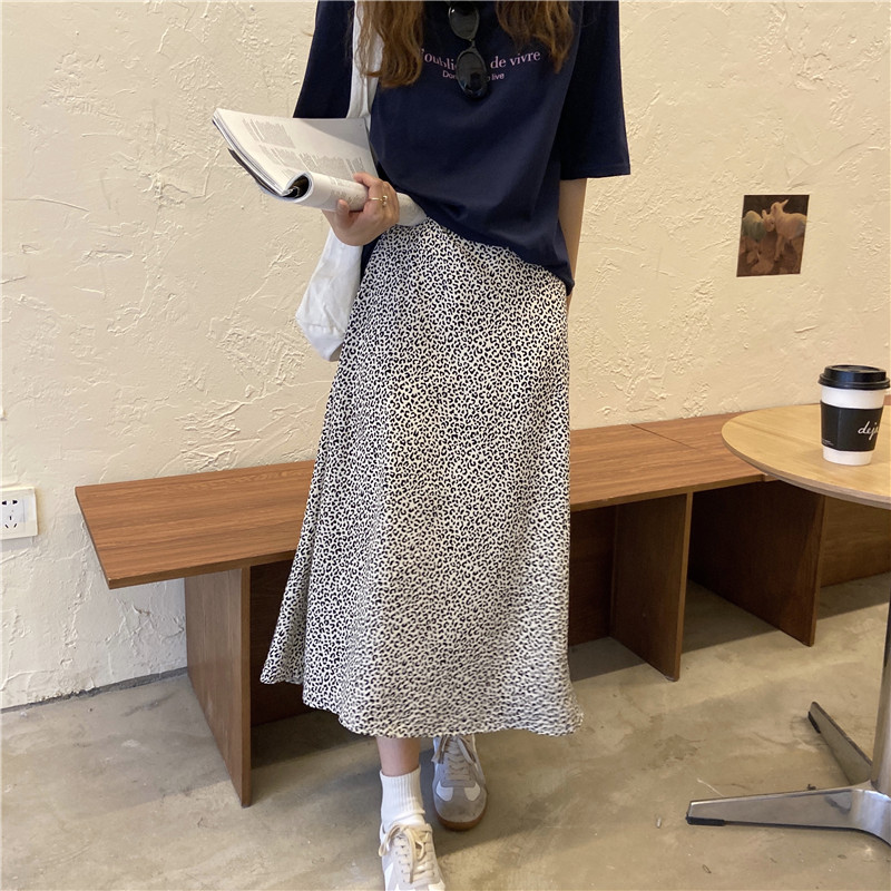 Chân Váy Nữ Lưng Cao Dáng Chữ A Họa Tiết Da Báo Phong Cách Vintage Hàn Quốc | BigBuy360 - bigbuy360.vn