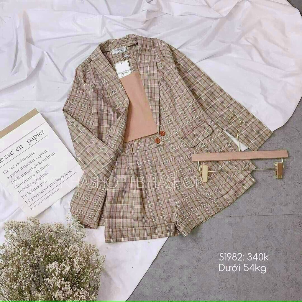 Vest nữ áo khoác xịn sò kèm bộ đùi cực xịn set ba món