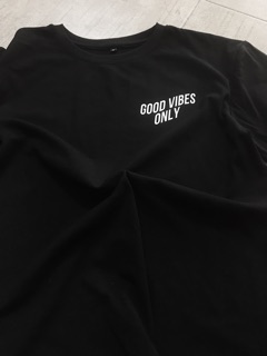 GOOD VIBES T-shirt