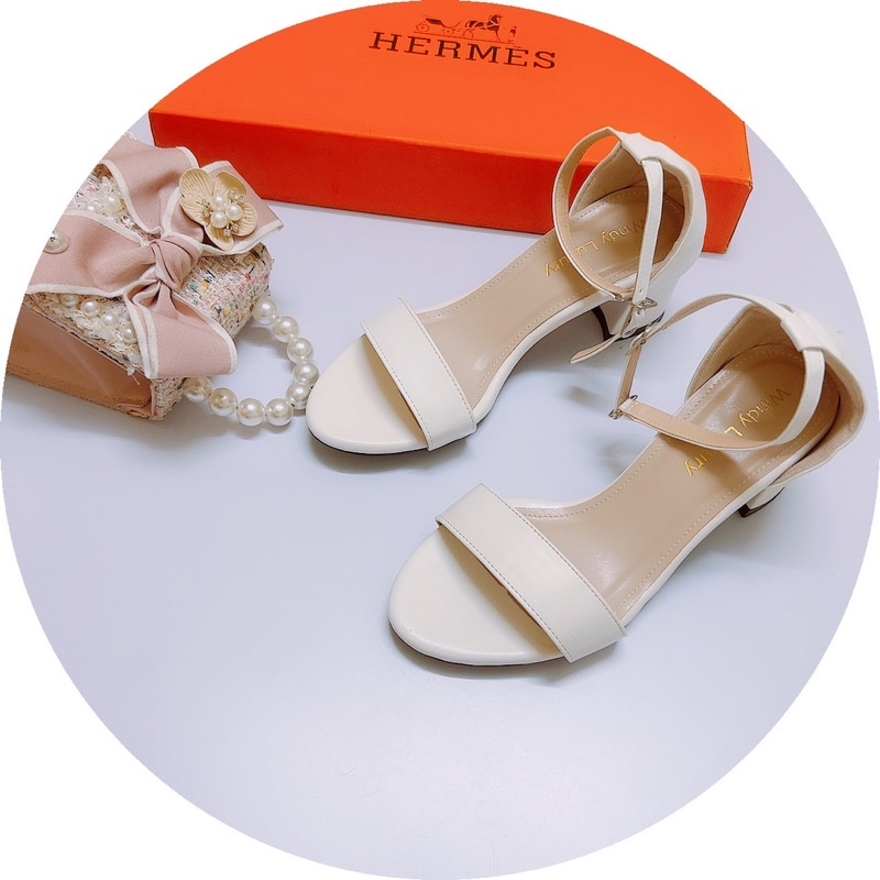 Giày sandal quai ngang da lì gót vuông 5p bít gót mũi tròn hàng đẹp-Ảnh chụp thật