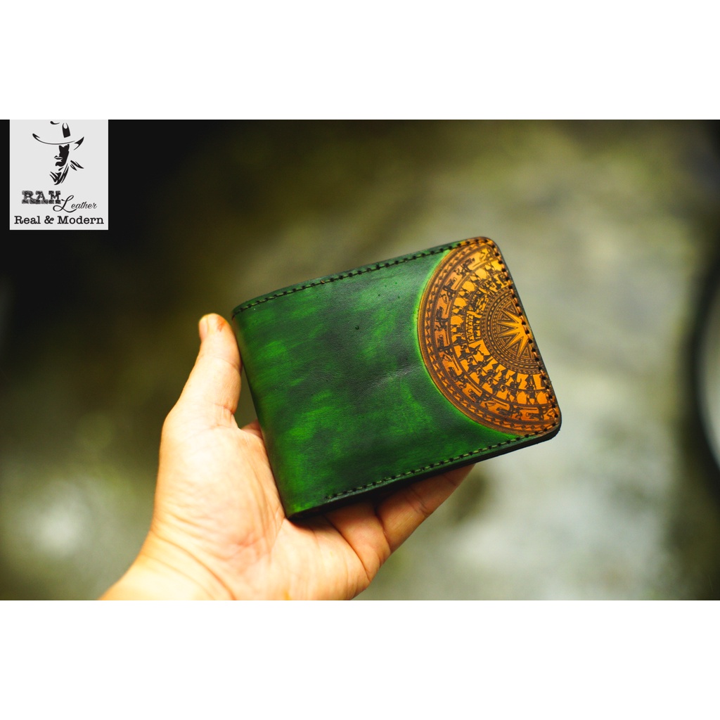 Ví nam handmade Trống Đồng Việt Nam xanh lá (trống vàng) da bò Italia cao cấp - chính hãng RAM Leather