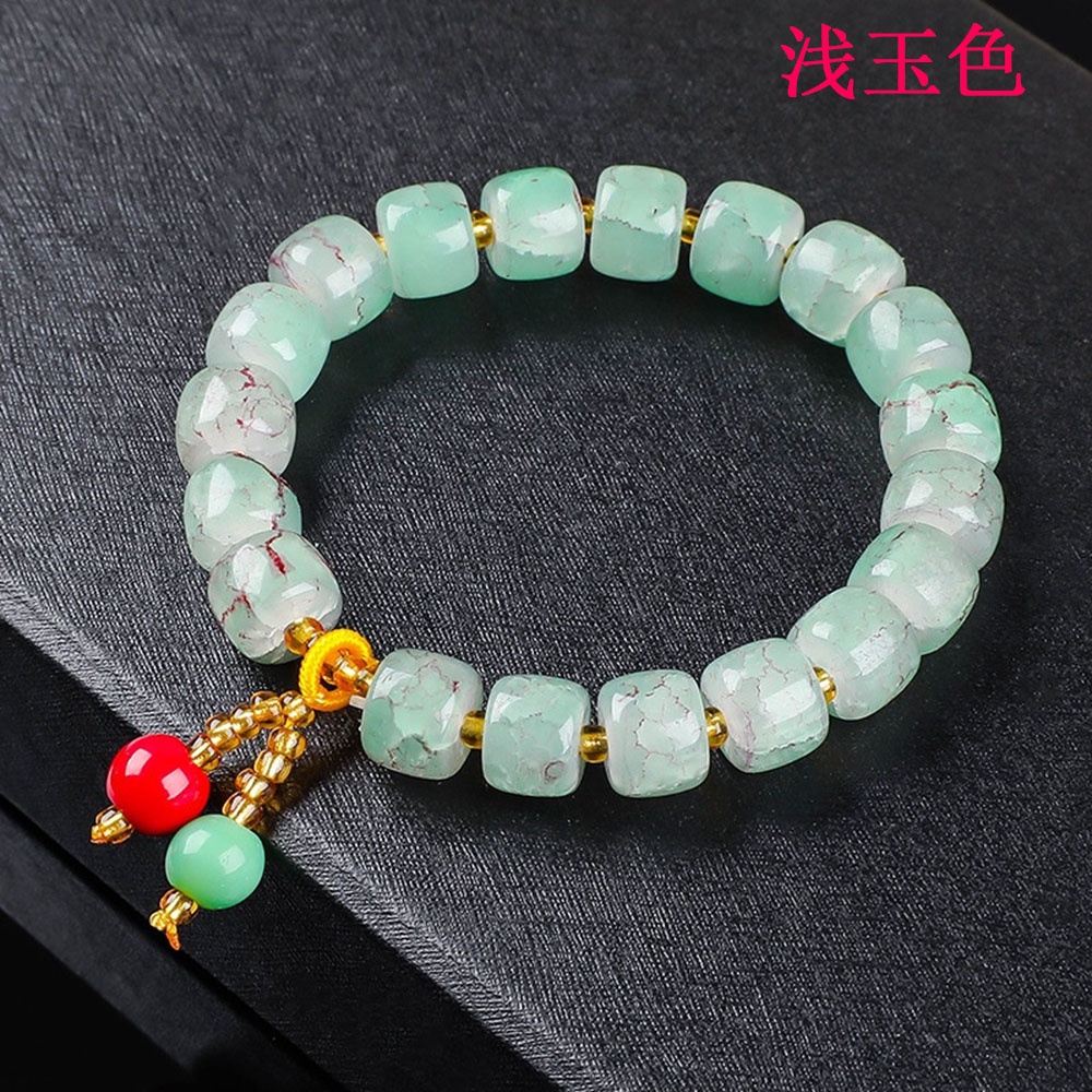 Vòng tay xỏ hạt đá ngọc bích nhân tạo thiết kế nhỏ nhắn xinh xắn