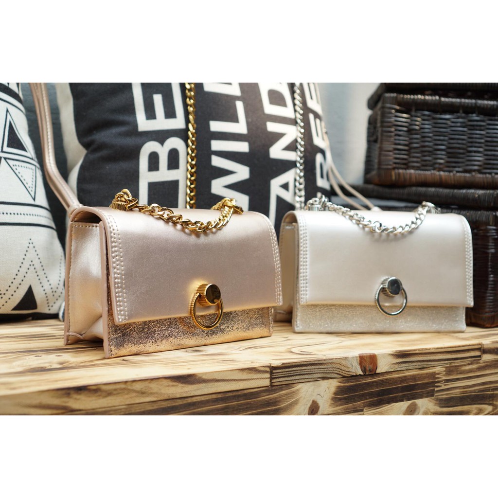 SALE 35% TÚI ĐEO CHÉO NHŨ LÓNG LÁNH