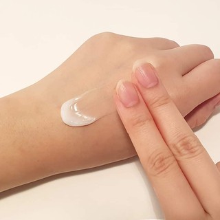 Sữa dưỡng Ceramide Moisture cấp ẩm cho da