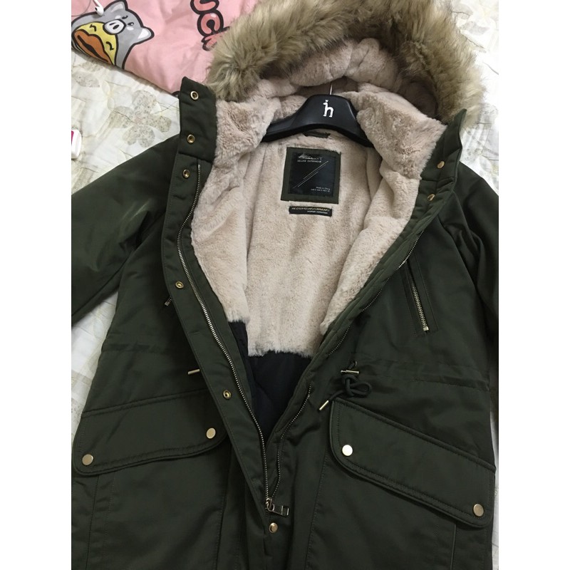 Áo parka Pull&Bear auth tuồn