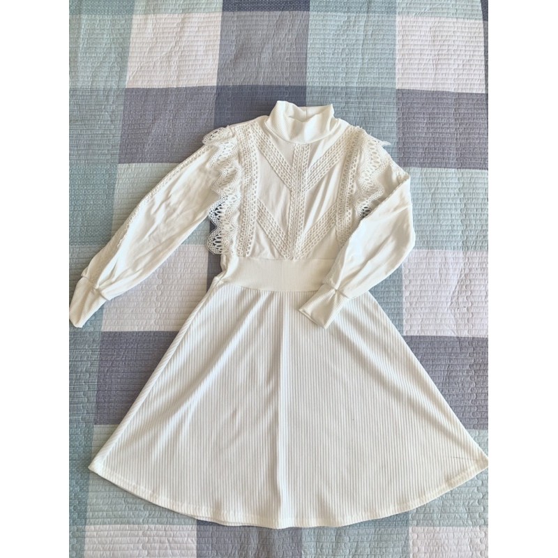 Thanh Lý váy trắng