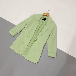 Áp blazer màu xanh mint dư xịn