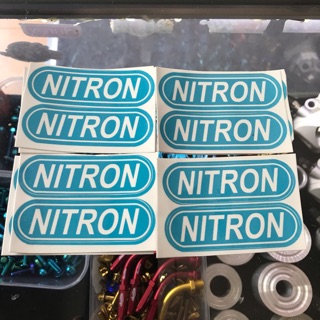8 miếng tem nitron  decan  dán mọi vị  trí của xe