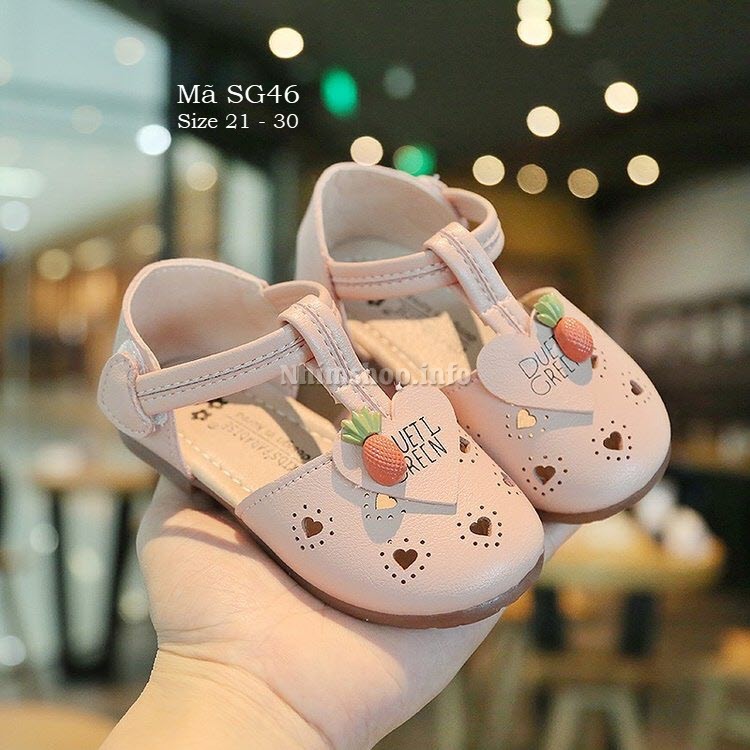 Giày sandal búp bê bé gái cà rốt cực xinh da mềm quai dán cho bé 1 - 5 tuổi SG46