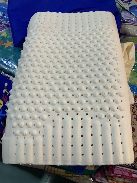 Gối cao su thiên nhiên Kim cương  40x60