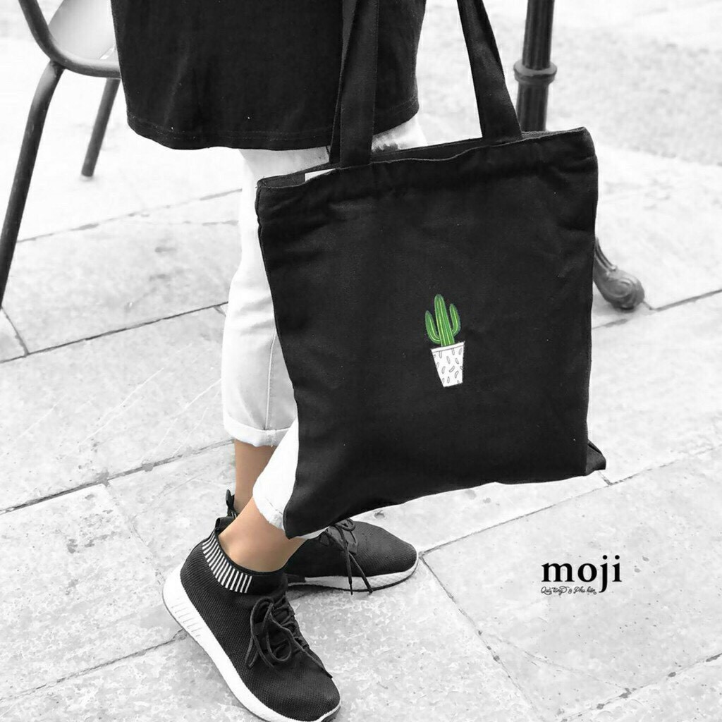 ( HOT) Túi Tote Vải Canvas Đeo Vai Hình Xương Rồng Đen Trắng