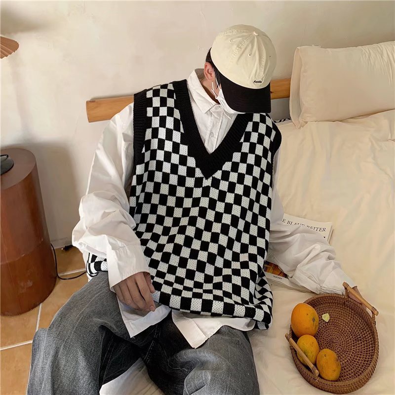 Áo sweater sát nách cổ chữ v kiểu Hàn Quốc cá tính cho nam