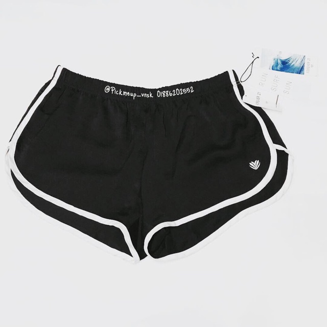 Quần Shorts F21 Active Dolphin
