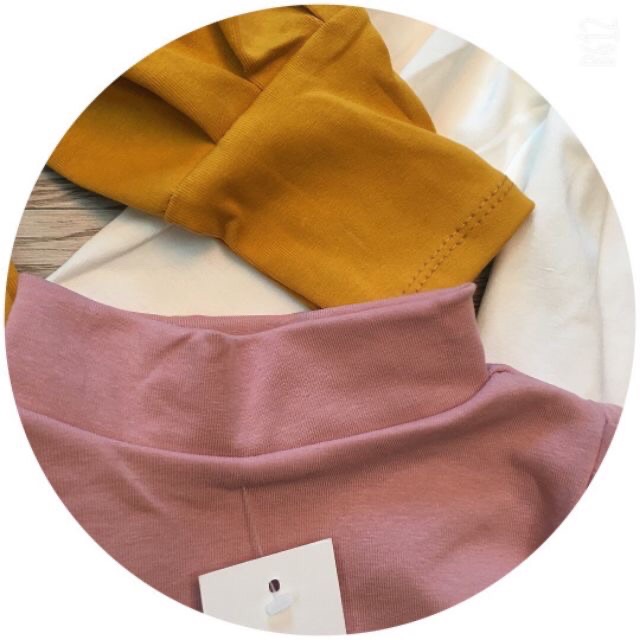 Áo kiểu tay bồng pha ren