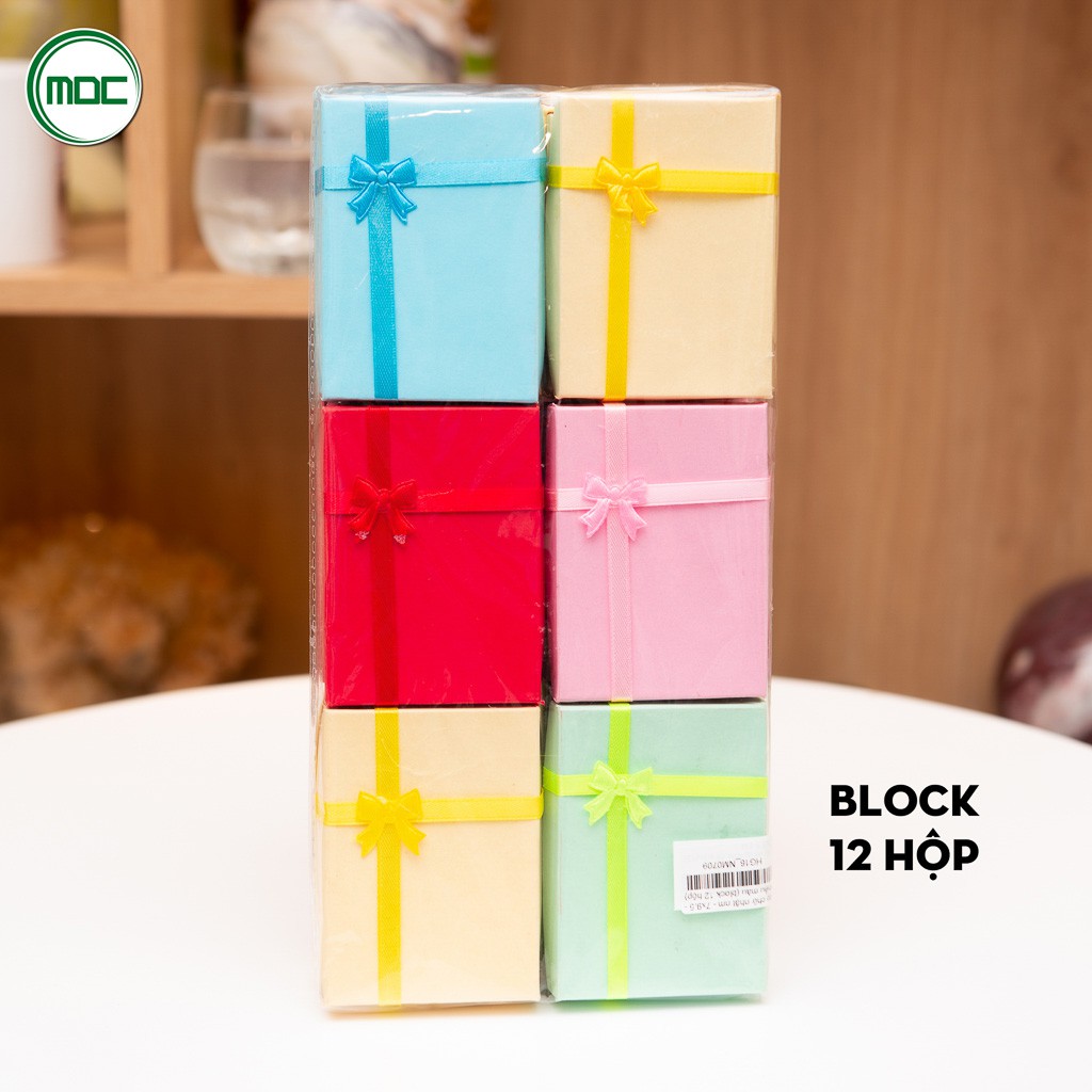 12 Hộp nơ ép trơn đựng quà đựng nhẫn đựng chuỗi đá size 9,5 x 7 x 2,5cm( nhiều màu) | BigBuy360 - bigbuy360.vn