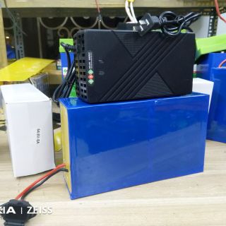 Pin xe đạp điện 48v 15ah 20a - hàng chất lượng cao.