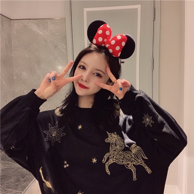 Áo Sweater Cổ Tròn Dáng Rộng Thêu Họa Tiết Xinh Xắn Cho Nữ 2019 | BigBuy360 - bigbuy360.vn