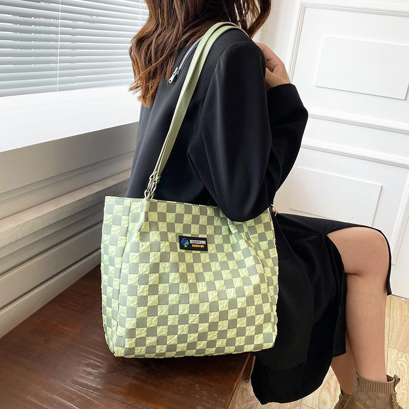 Túi xách JASMIN NOIR đeo chéo họa tiết sọc caro đơn giản thời trang xinh xắn dành cho nữ