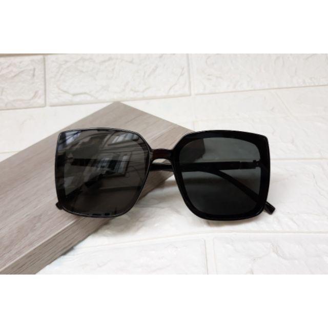 Kính Sheinhàng chuẩn auth, có mail mua hàng chính hãng | BigBuy360 - bigbuy360.vn