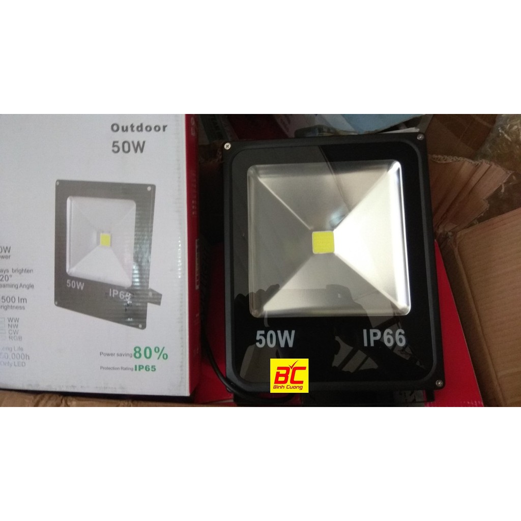 Đèn Pha Led 50W Công Suất Đủ Ánh Sáng Trắng