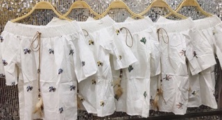 [Tặng Mã 70K – Hàng Chính Hãng] Áo trễ vai thêu