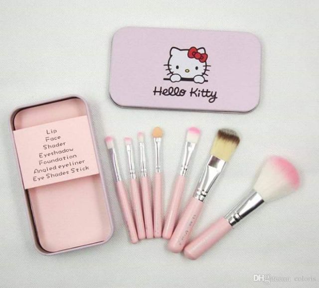 Bộ 7 cọ trang điểm hello kitty