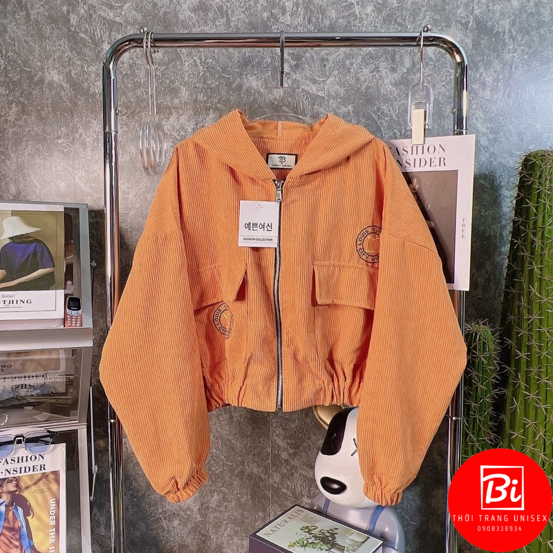 AK72_Áo Khoác Nhung Tăm Dáng Lửng Tay Cánh Dơi Thêu Chữ L.V Tay và Lai Áo Bo Chun