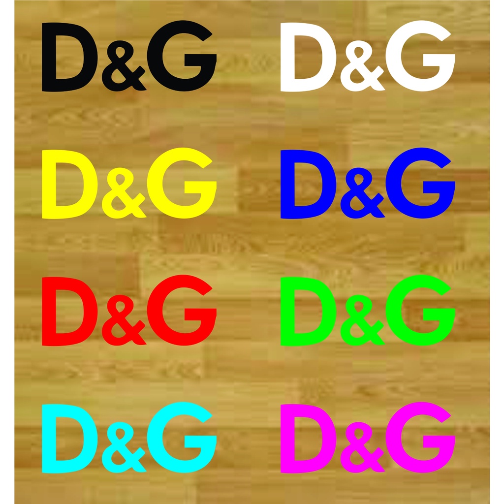 Logo D@G in ngực hoặc in nhiều vị trí khác nhau tạo chiếc áo đẹp và sang trọng