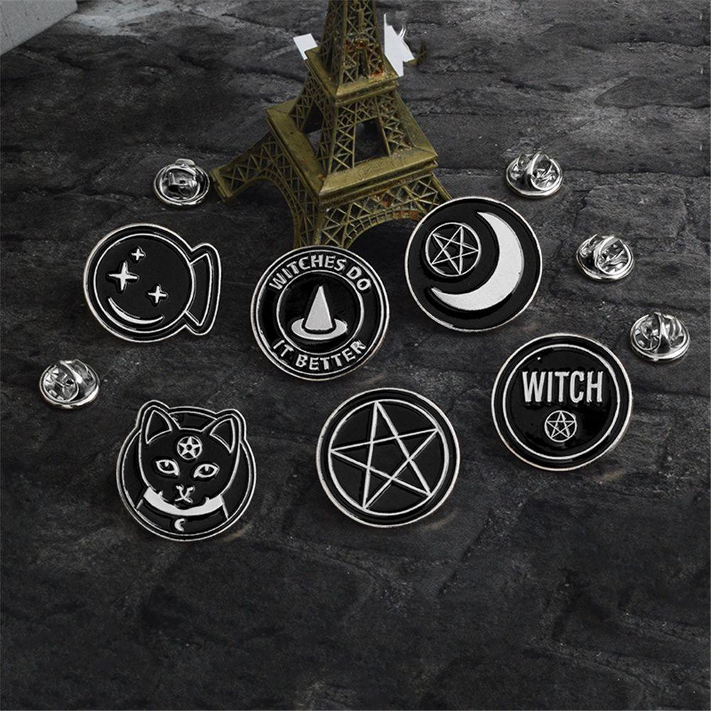 Ghim Cài Túi Xách Tráng Men Họa Tiết Phù Thủy Hoạt Hình Phong Cách Gothic Thời Trang