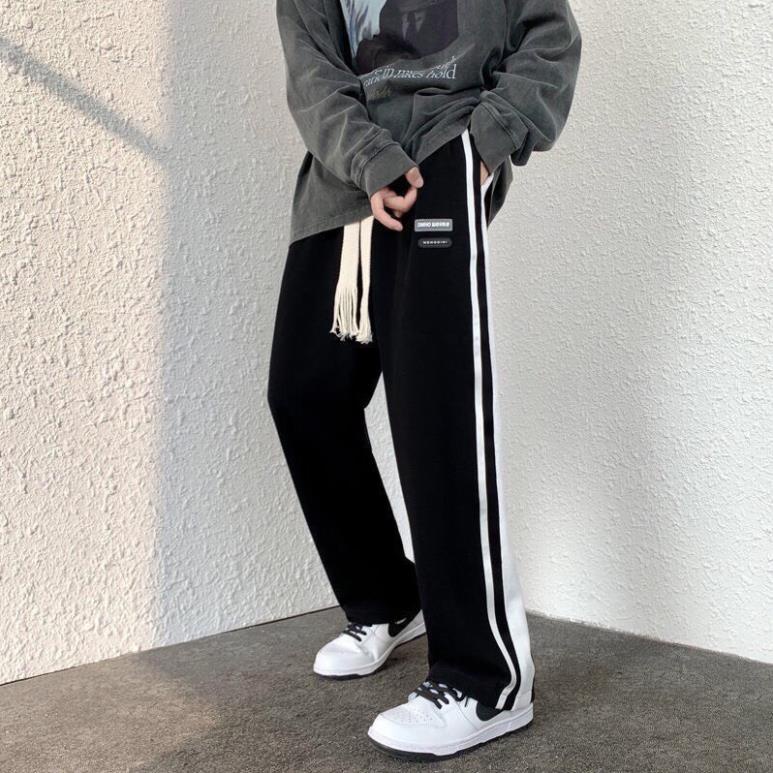 Quần Ống Rộng Kẻ Sườn Vạch Sọc Nam Nữ Dáng Rộng Unisex Thêu Logo Kiểu Dáng Hàn Quốc