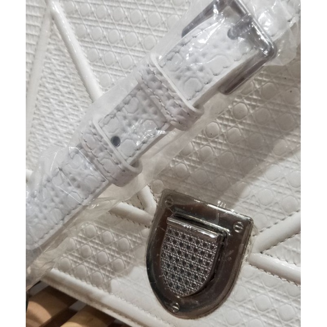 Túi Dior Trắng