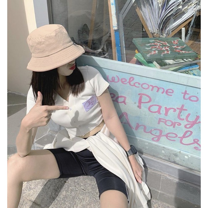 Áo croptop tay ngắn cài cúc BS chất Bozip, 3 màu trắng/hồng/đen VST | BigBuy360 - bigbuy360.vn
