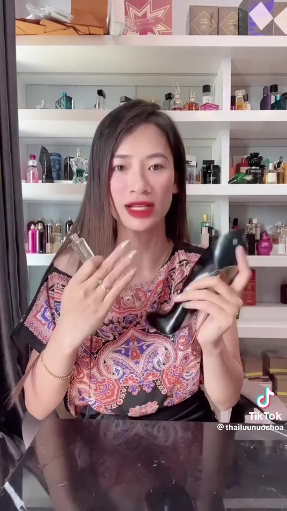 Nước Hoa Nữ Chiết Mini Carolina Herrera Good Girl Mẫu Thử 10ml | BigBuy360 - bigbuy360.vn