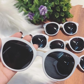 Kính V gọng trắng tròn hot hit(ảnh thật)