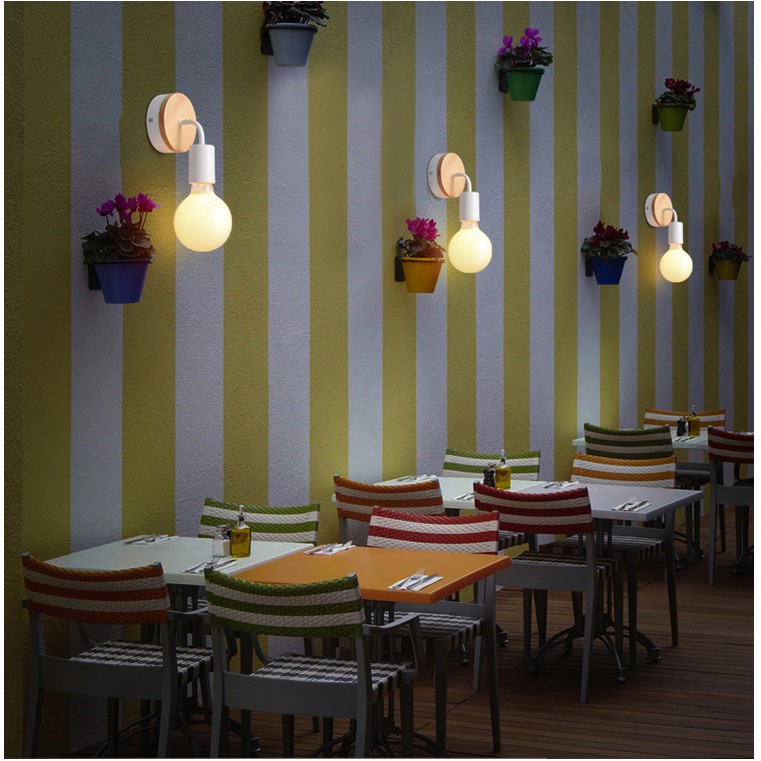 Đèn tường nhỏ kiểu Bắc Âu hiện đại gương sắt rèn đơn giản đèn trước đèn hành lang đèn phòng ngủ đầu giường đèn tường sáng tạo