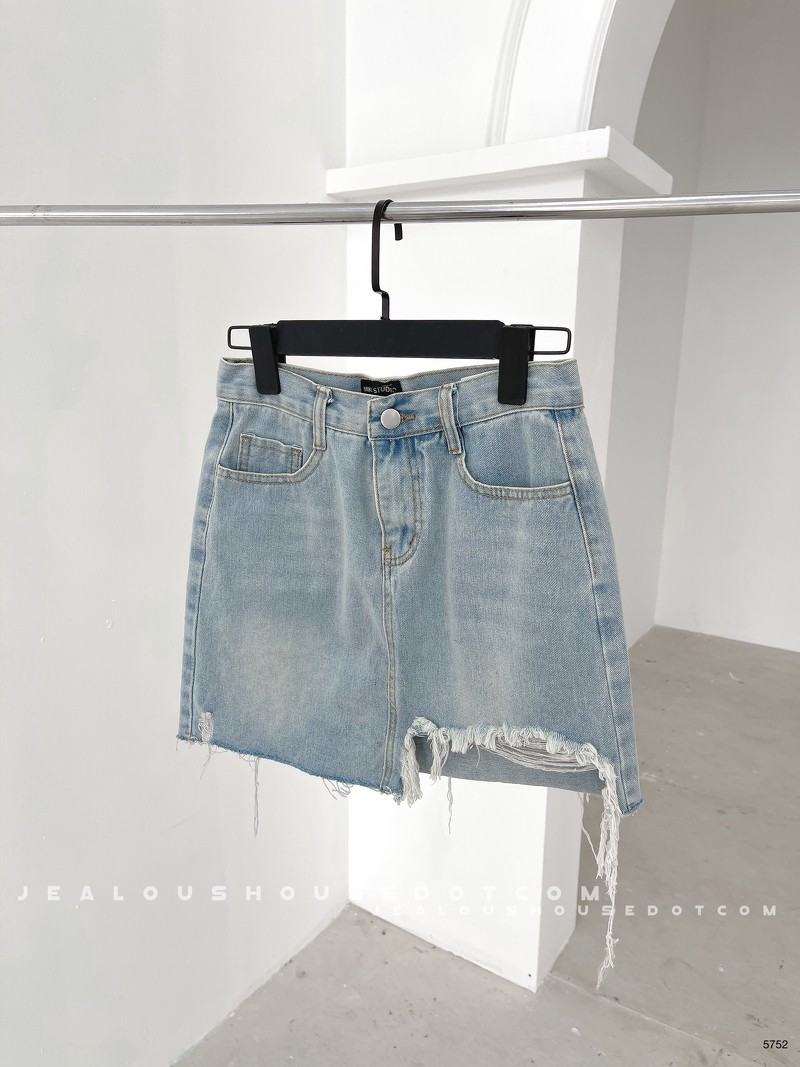 Chân váy denim rách 5752 | BigBuy360 - bigbuy360.vn